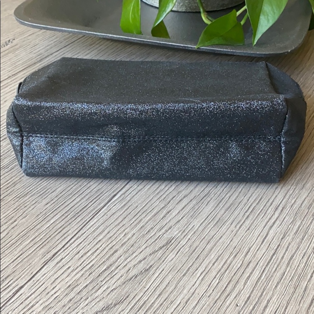 Cosmetic Bag - Picture 4 of 6